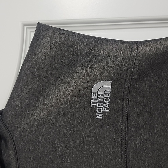 Men's Fleece Zip-Up Vest by The North Face - Picture 6 of 7